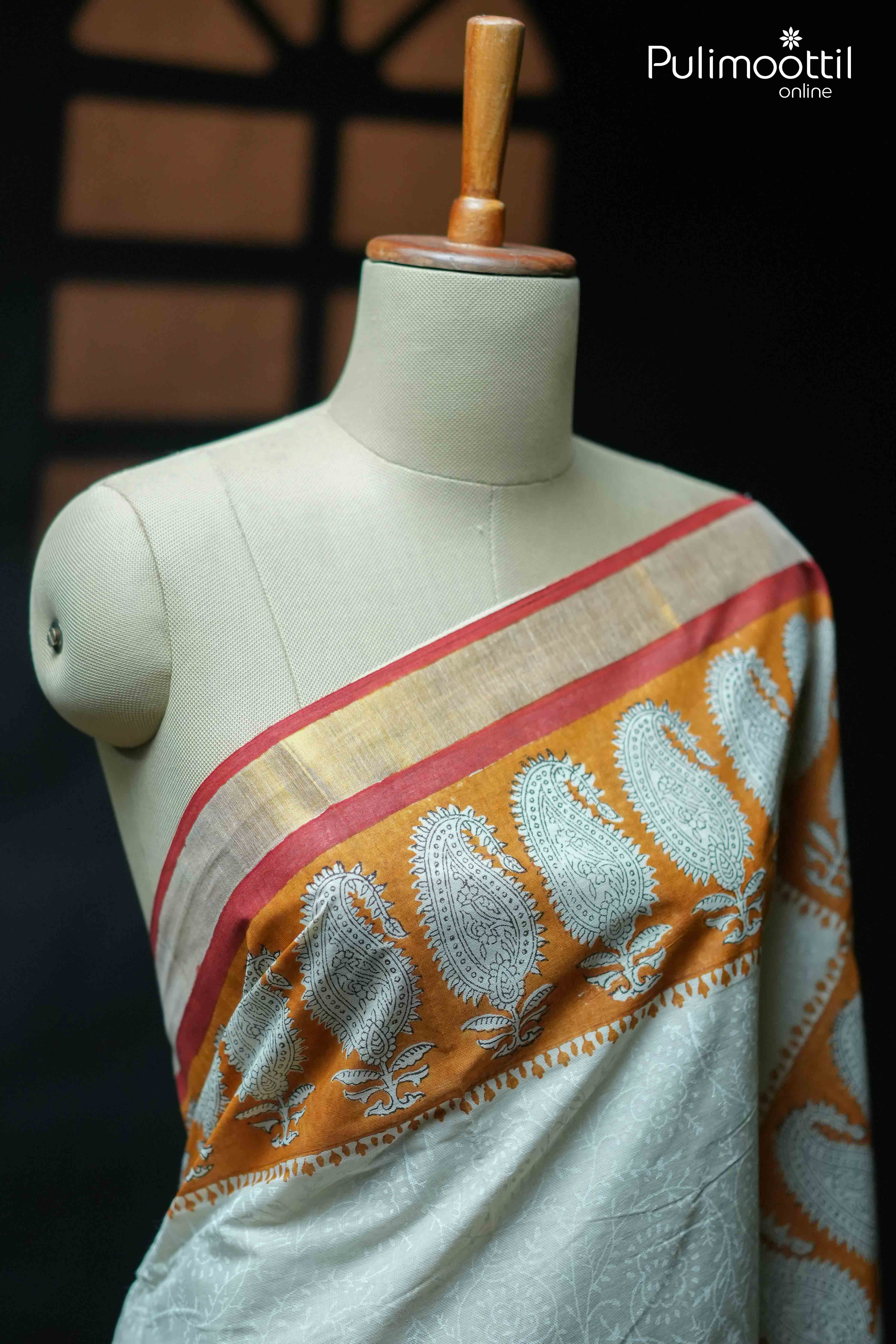 Cream Colour Kerala Set Saree.