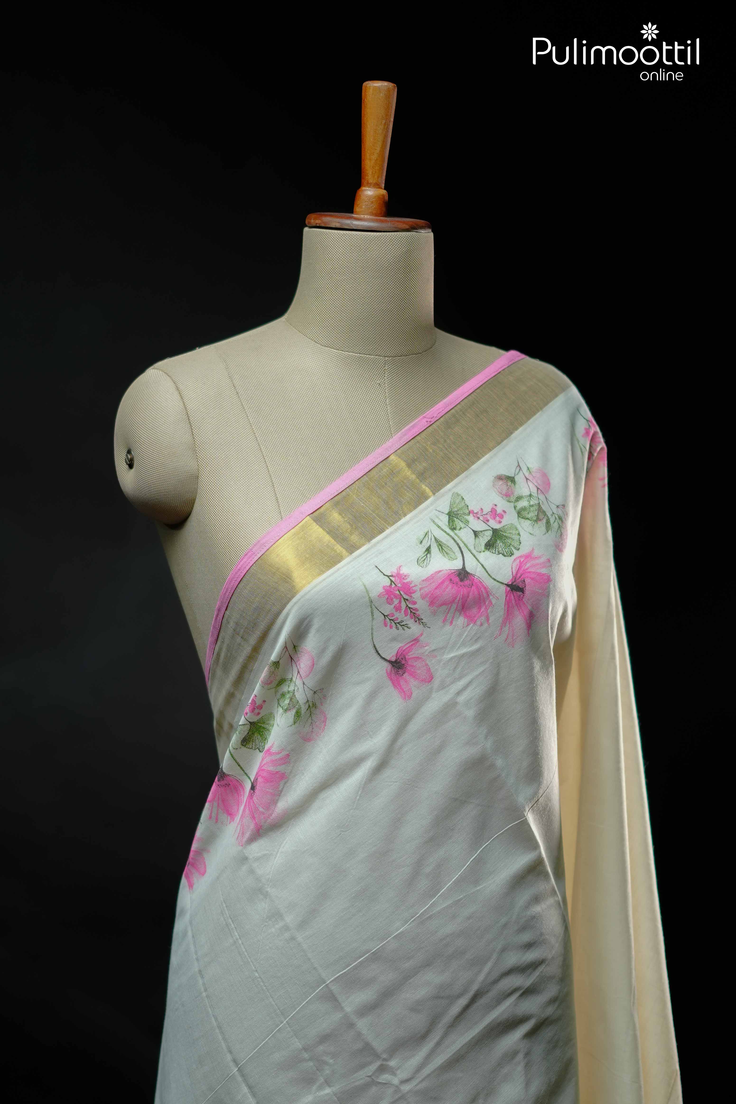 Off white colour Kerala Traditional Set Saree.