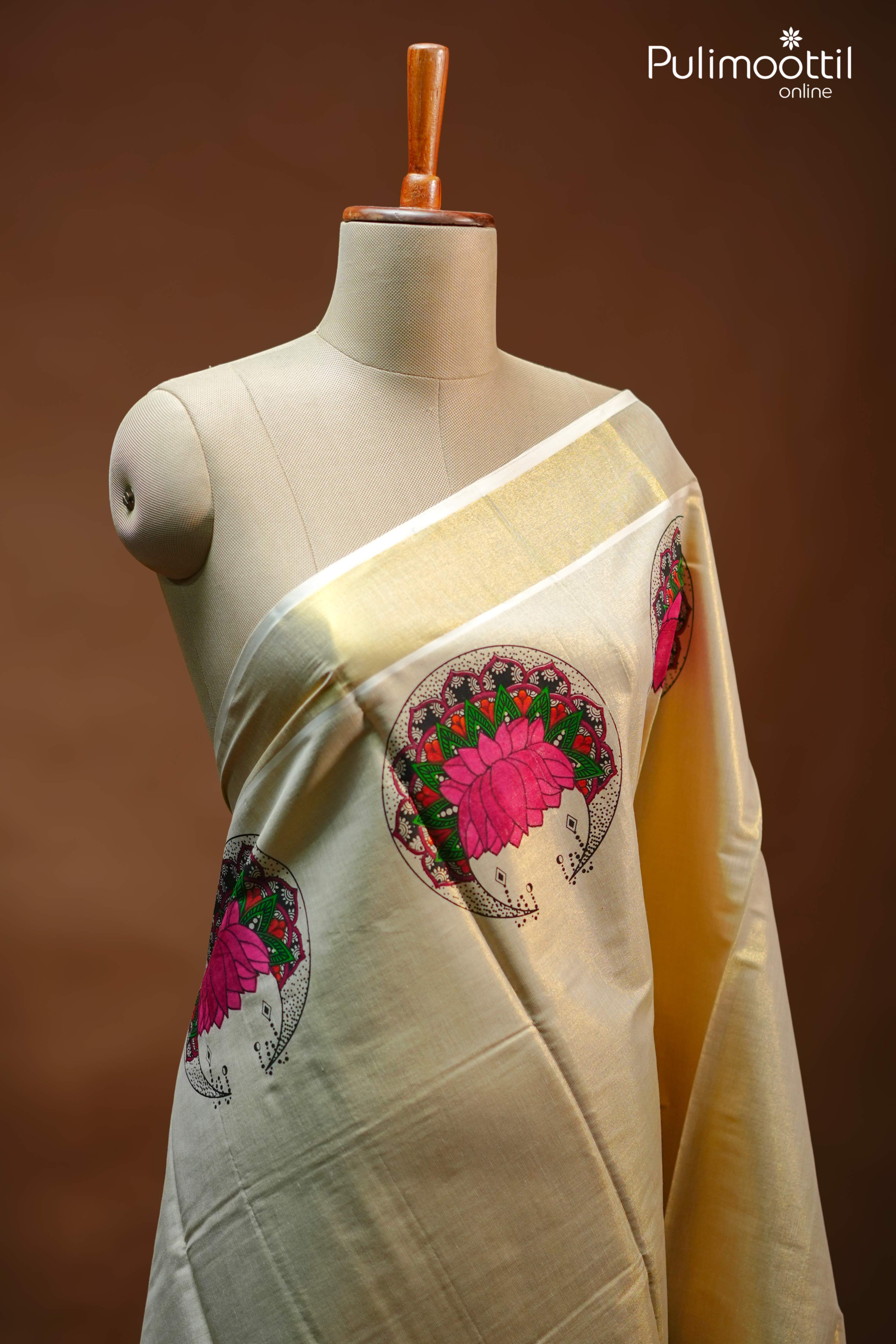 Cream Colour Kerala Traditional Set Saree.