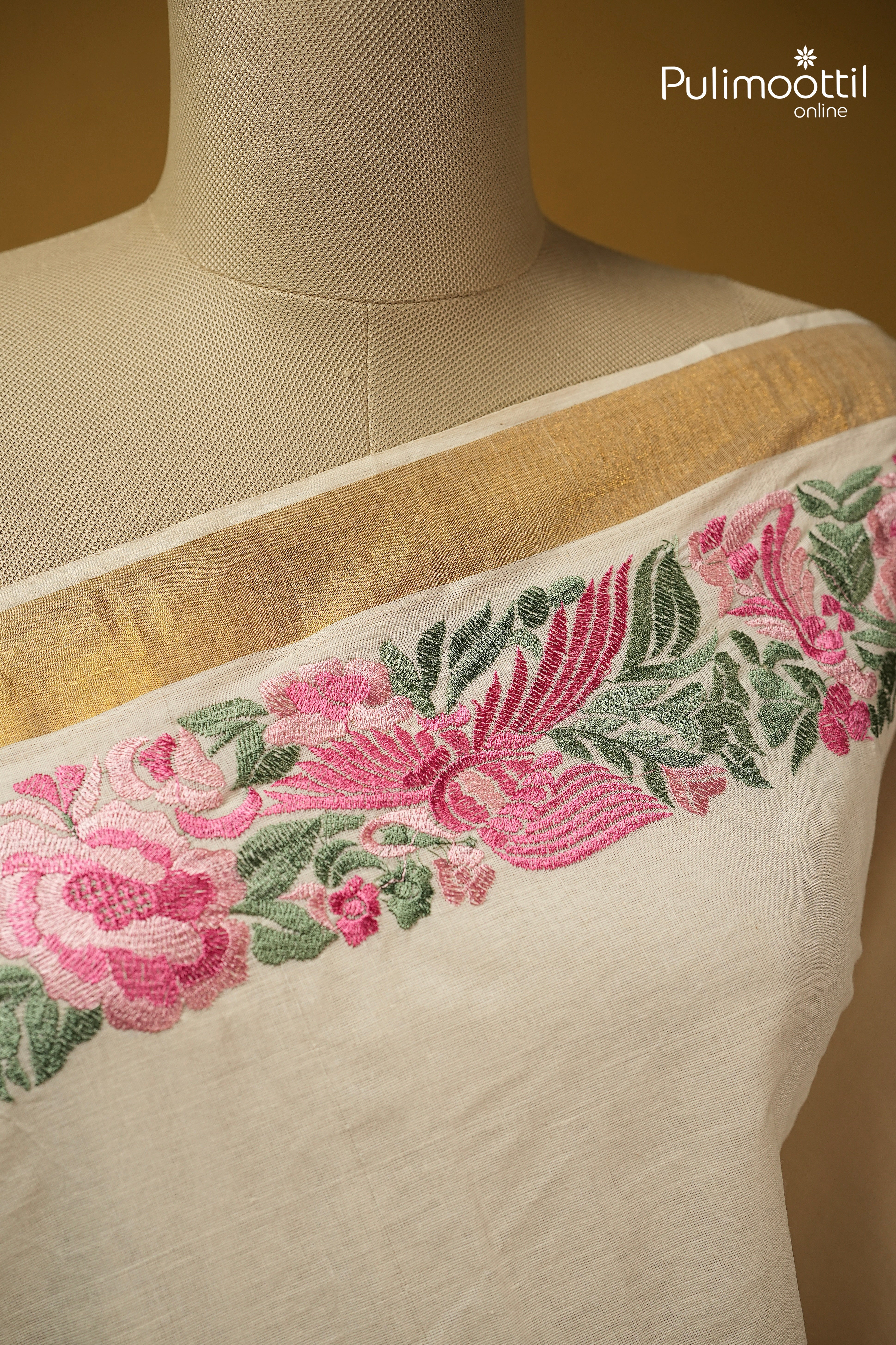 Offwhite Colour Kerala Traditional Cotton Set Saree