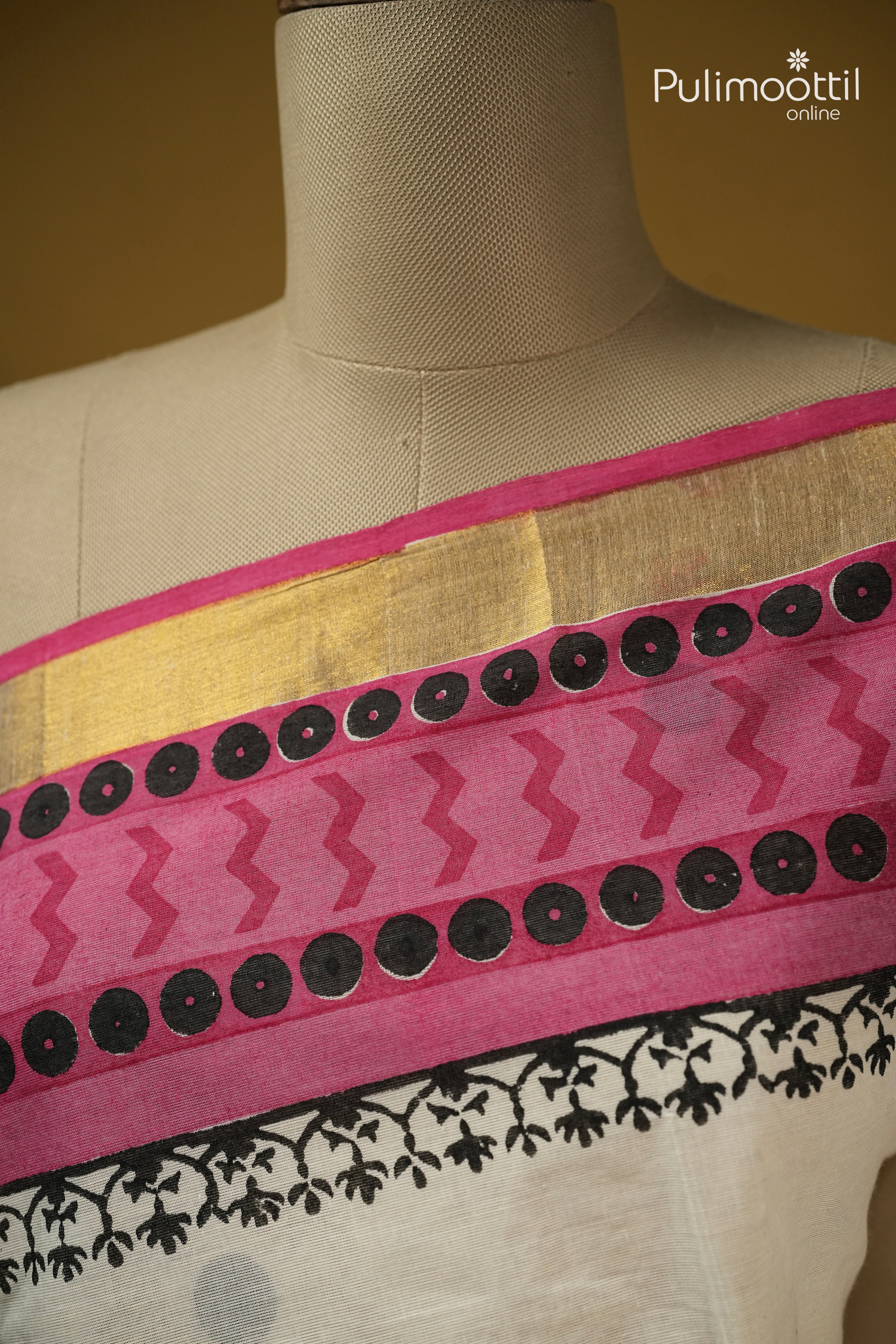 Offwhite Colour Kerala Traditional Cotton Set Saree