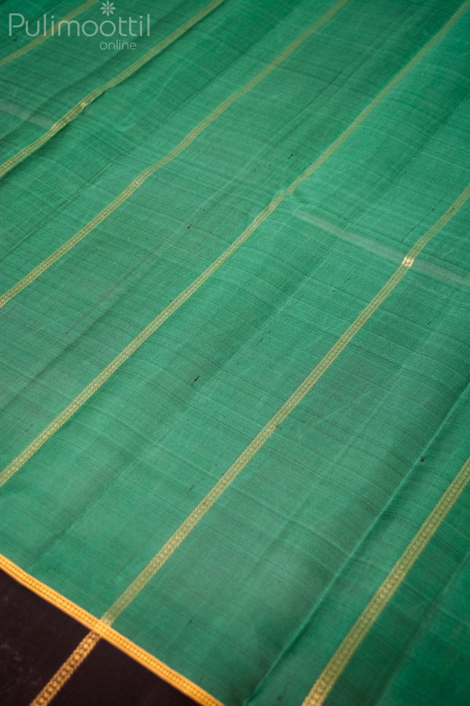 Green Colour Traditional Soft Silk Saree.