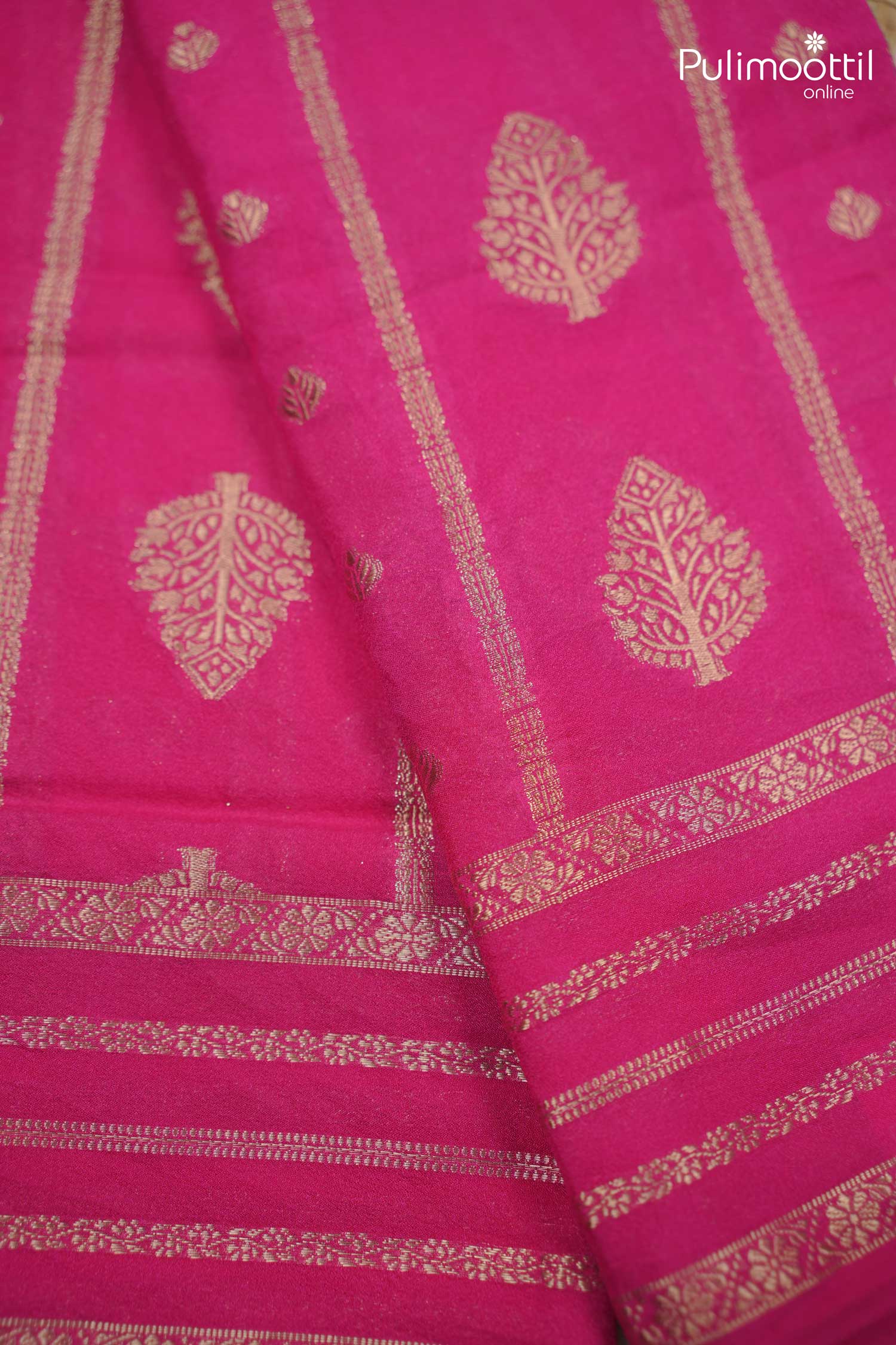 Pink Colour Semi Banarasi Saree.