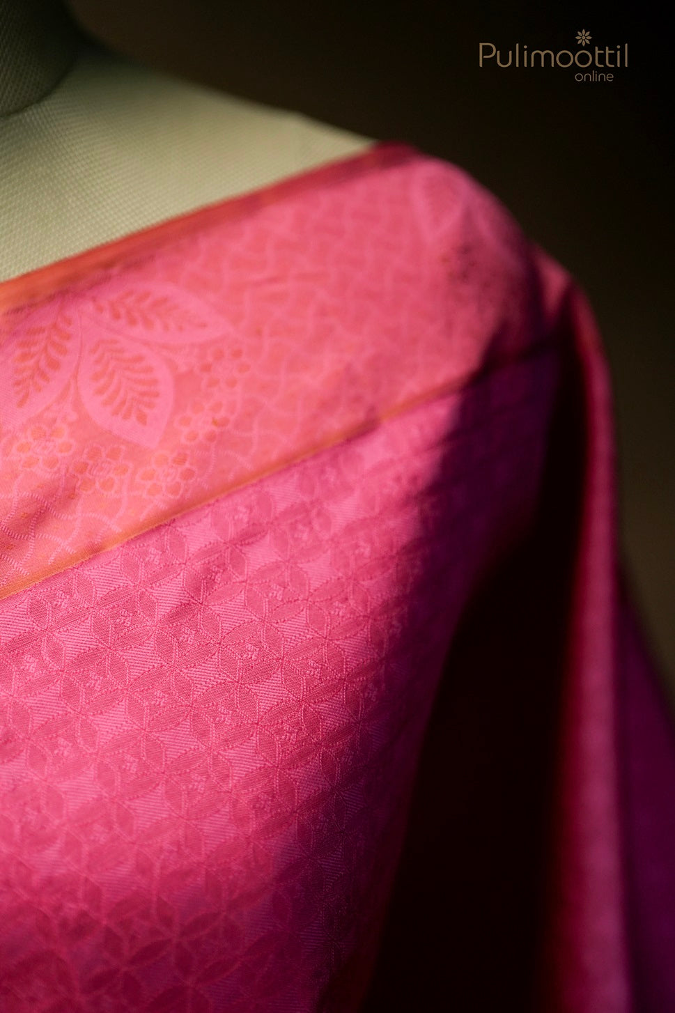 Peach pink-colored Kanchipuram self-print saree