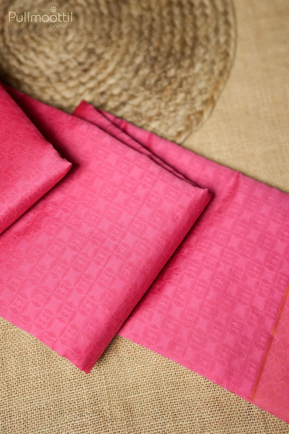 Peach pink-colored Kanchipuram self-print saree