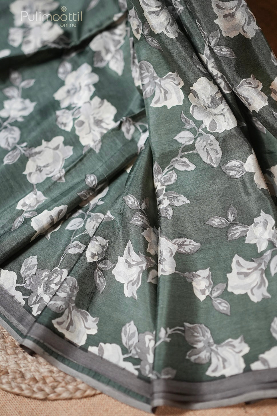 Dark Olive Green Colour Pure Silk Saree
