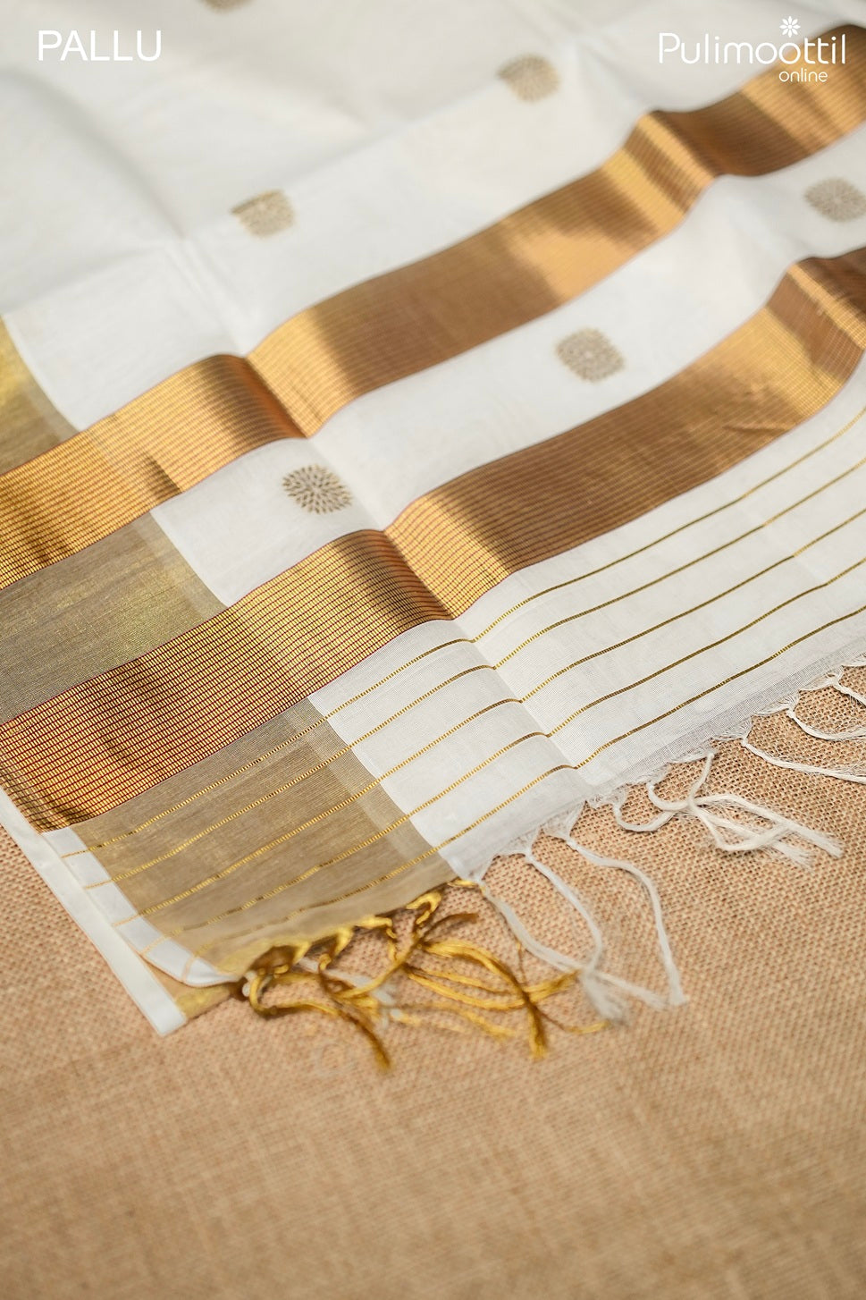 Off white color Kerala traditional set saree