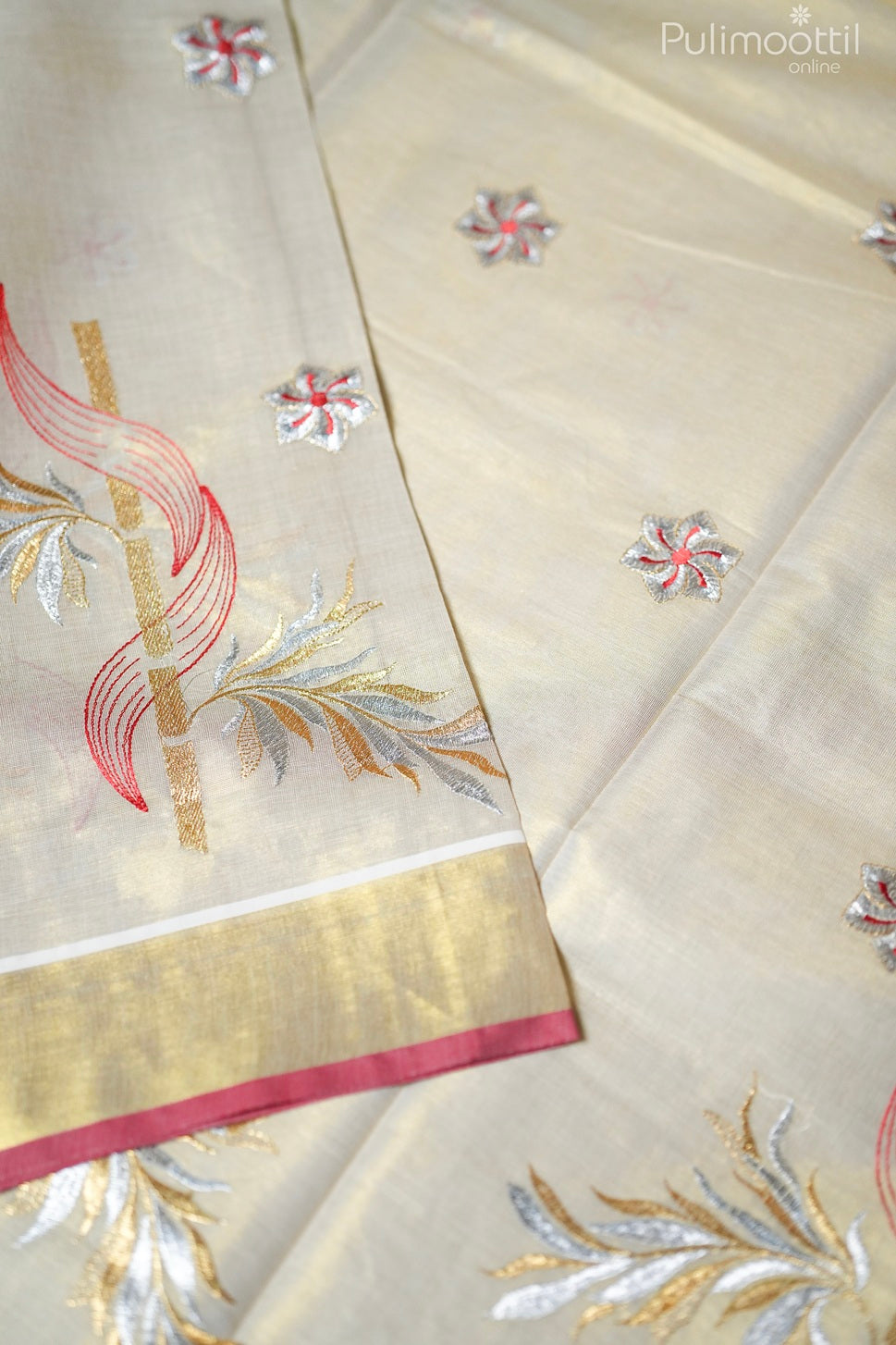 Kerala Traditional Golden Tissue Set Saree
