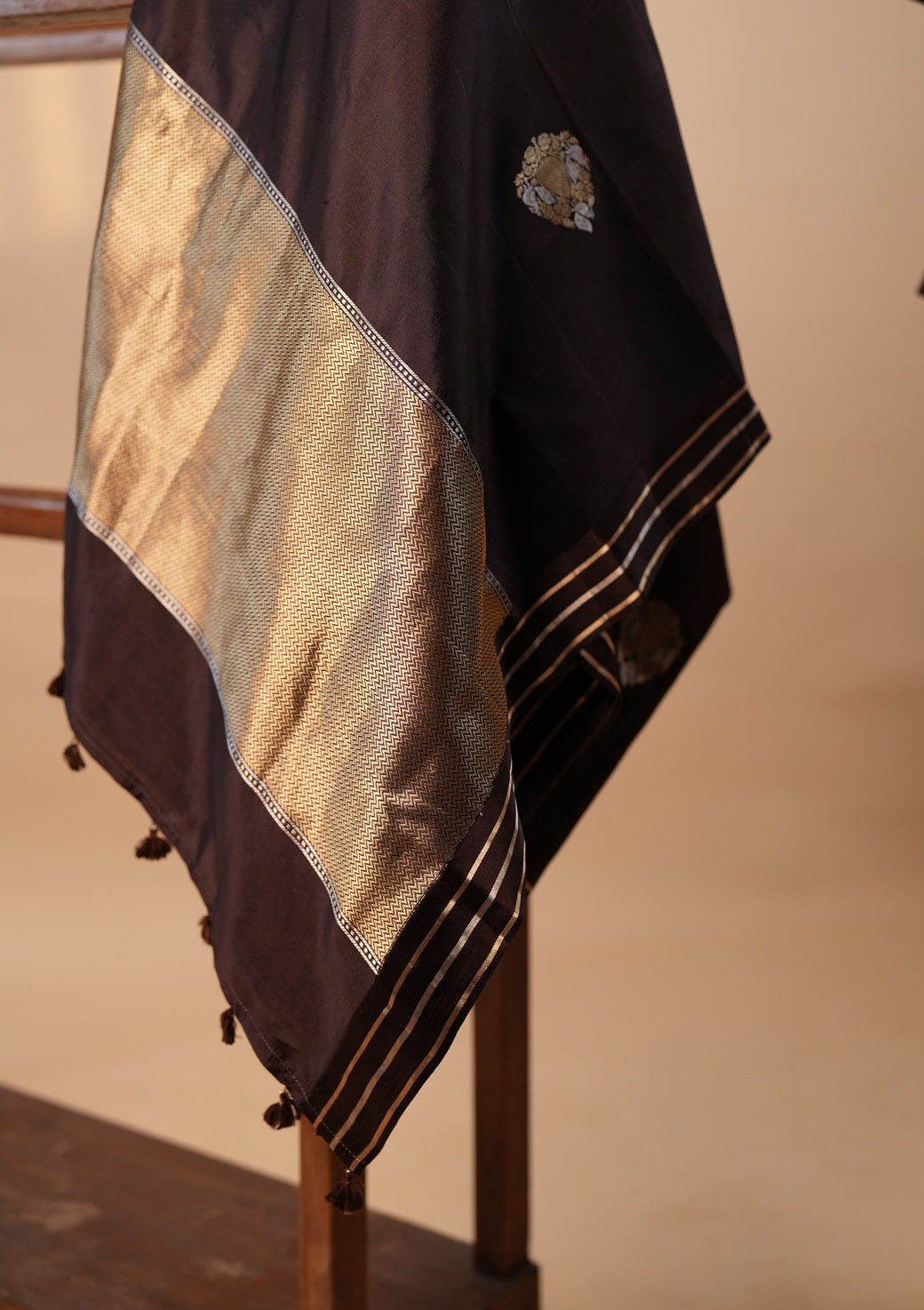 Coffee Brown Colour Puna Silk Saree