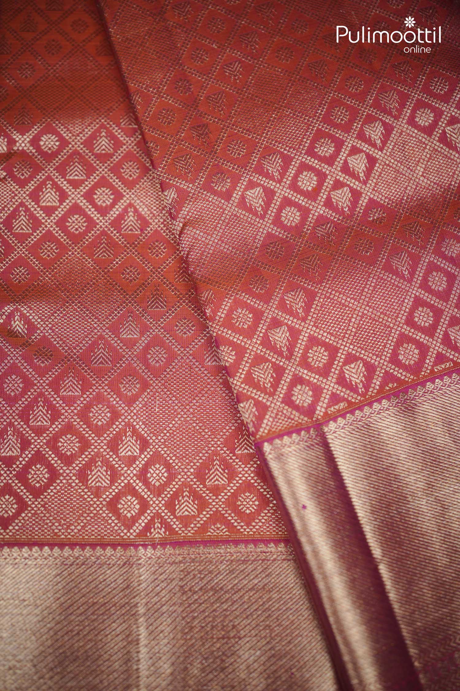 Orange With Pink Two Tone Kanchipuram Saree.