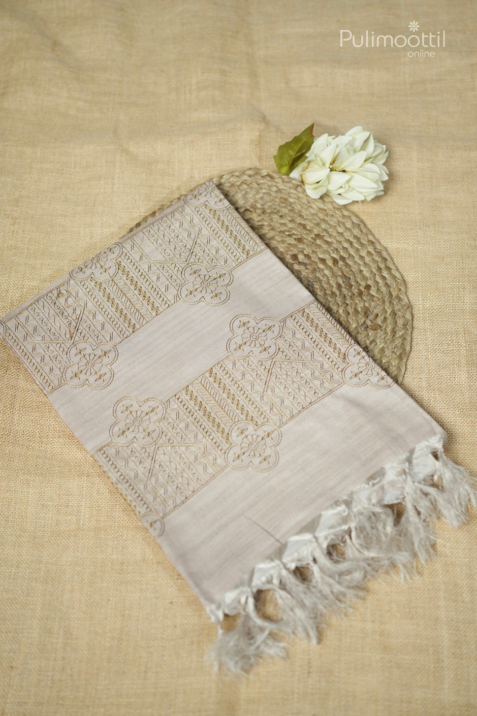 Double-shade semi Tussar silk saree