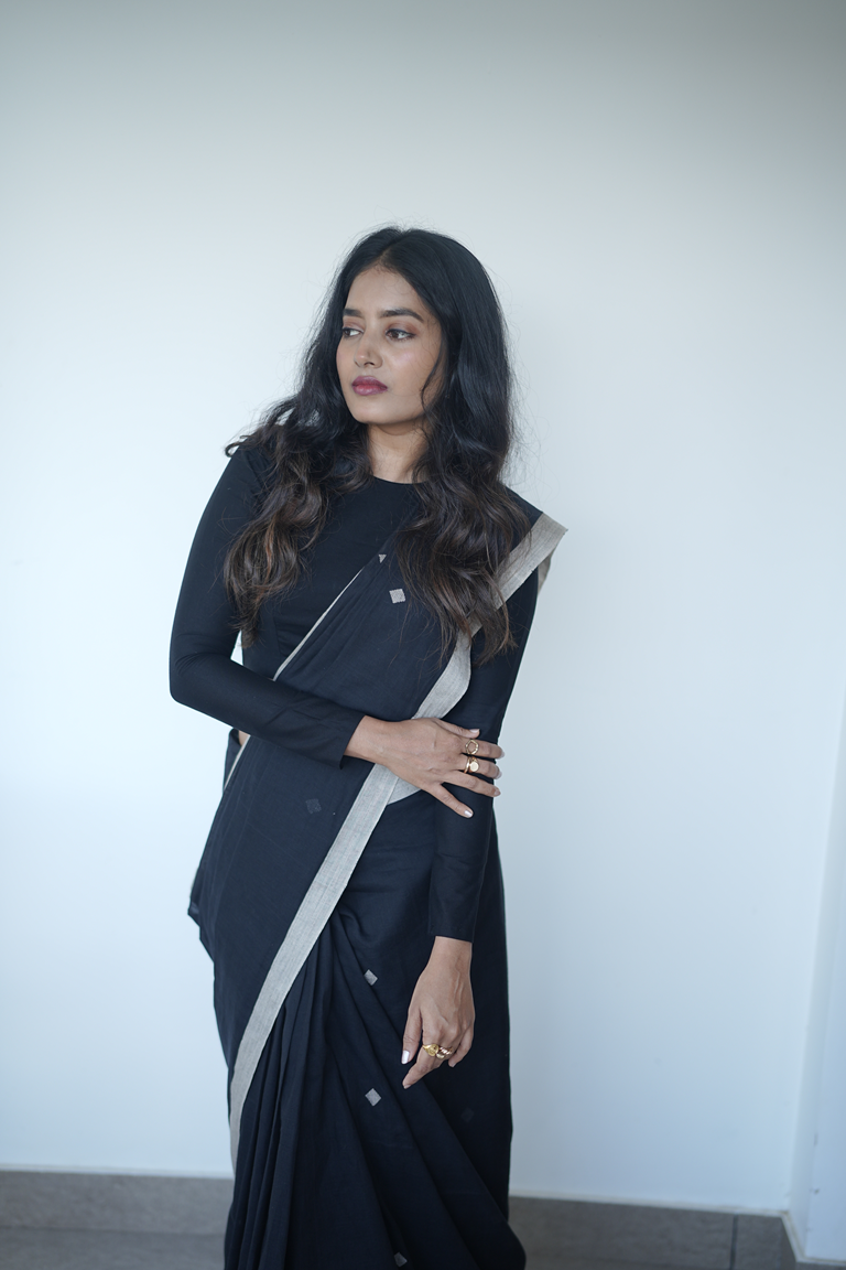 Black Colour Handloom Saree