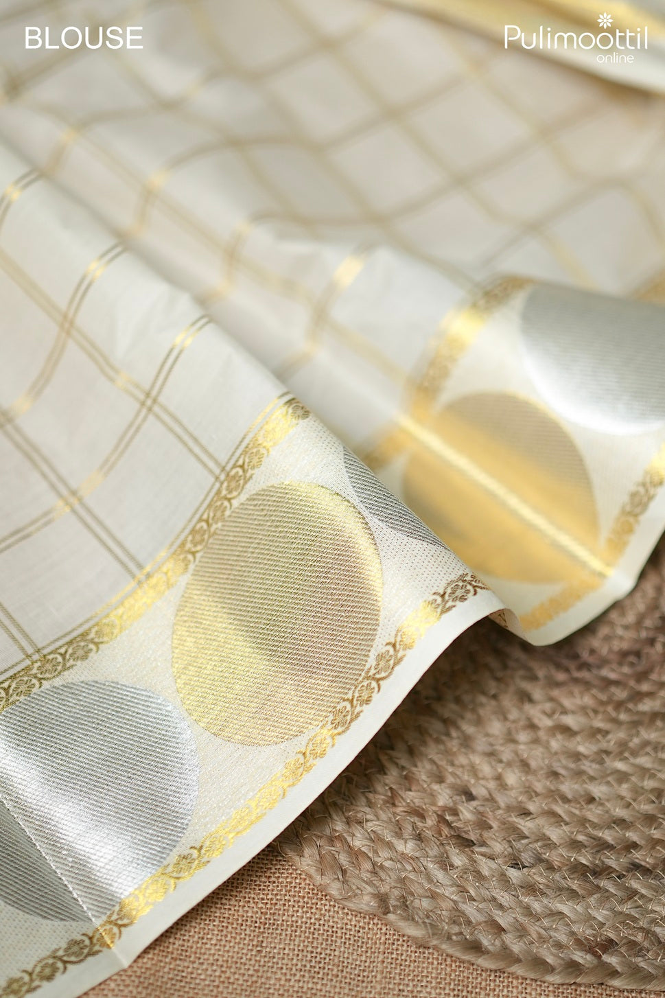 Off white color Kerala traditional golden set saree)