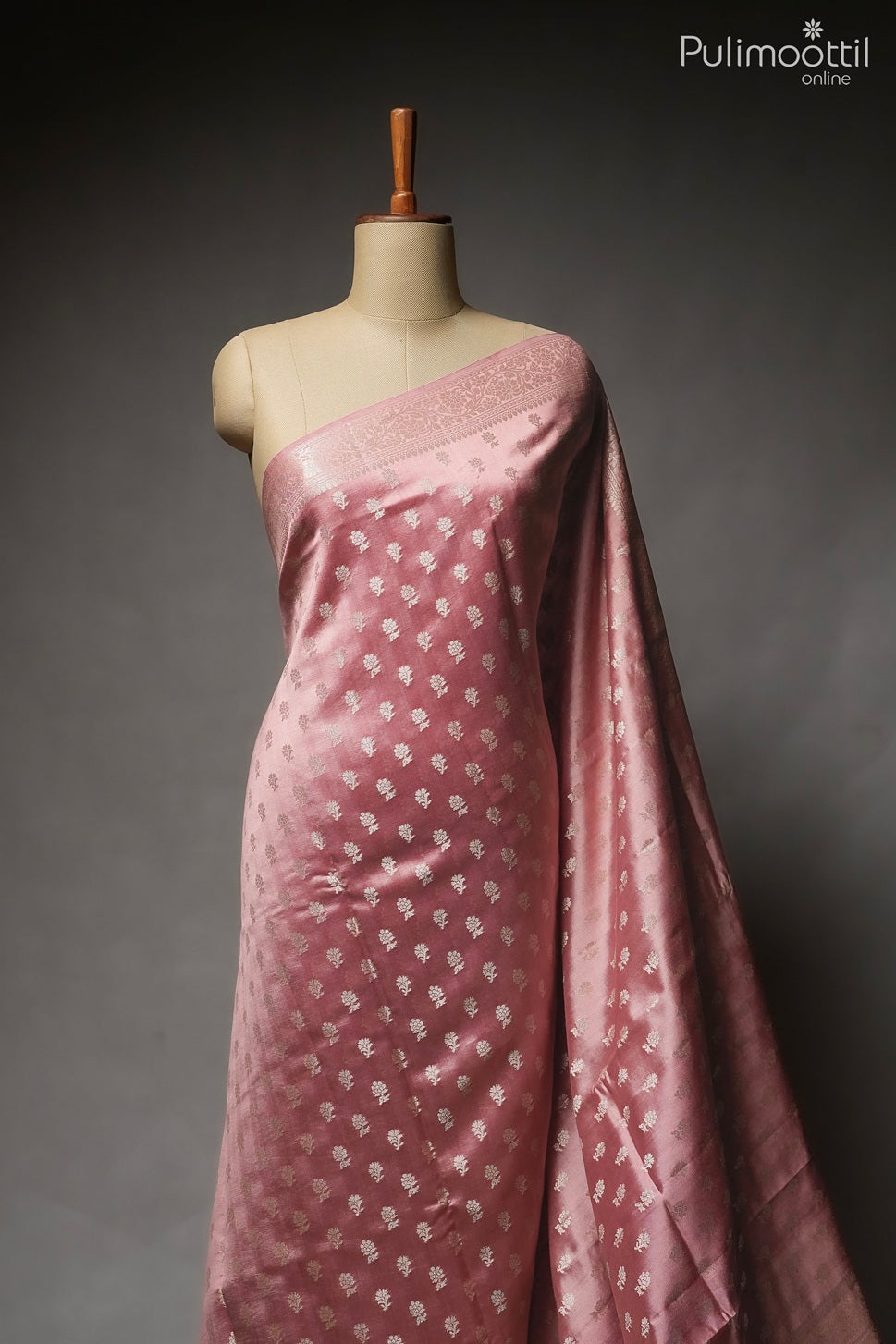 Dusty peach color Chiniya silk saree