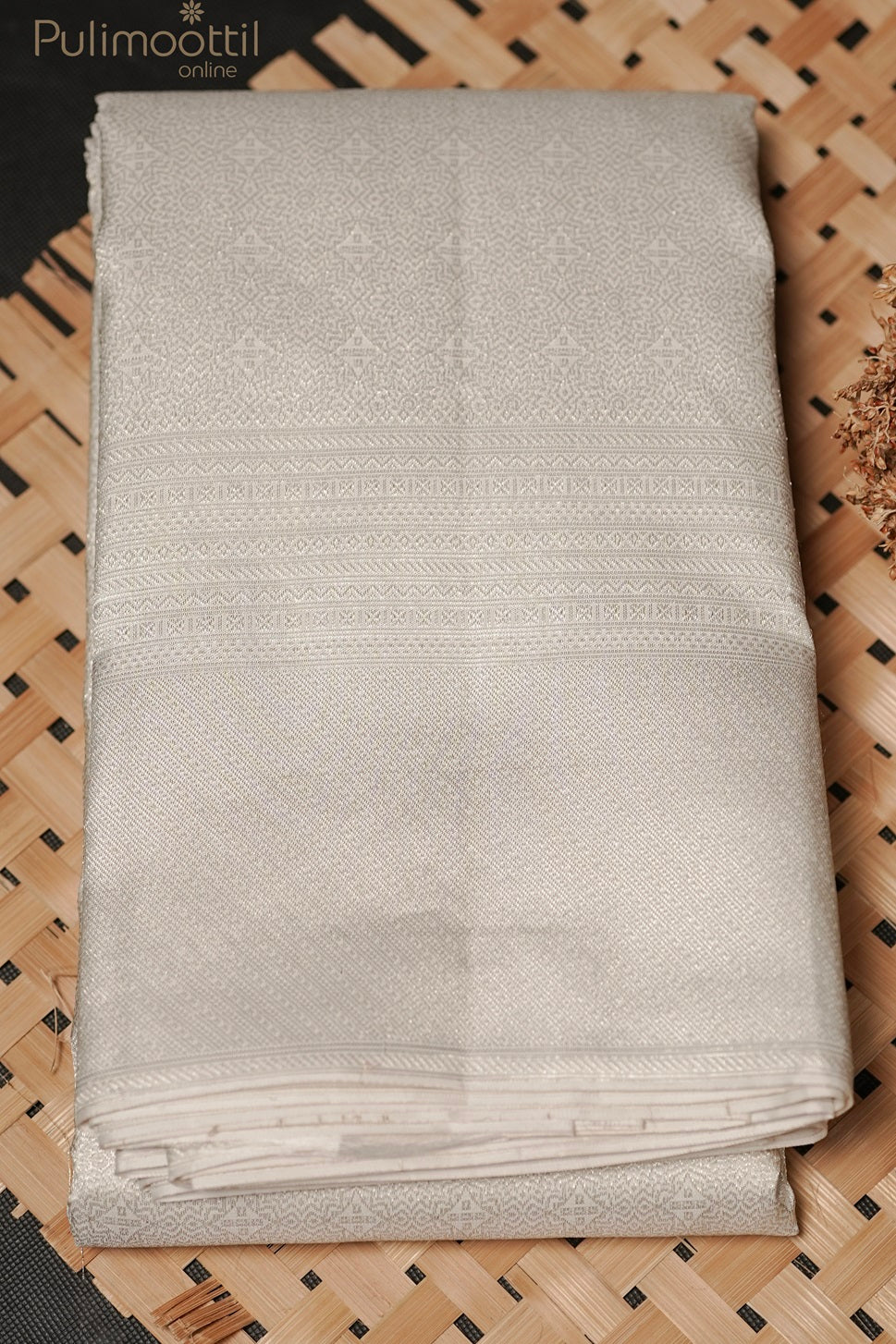 White Colour Kanchipuram Brocade Wedding Saree