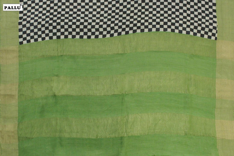 Dark leaf Green Colour, Tussar Silk Saree