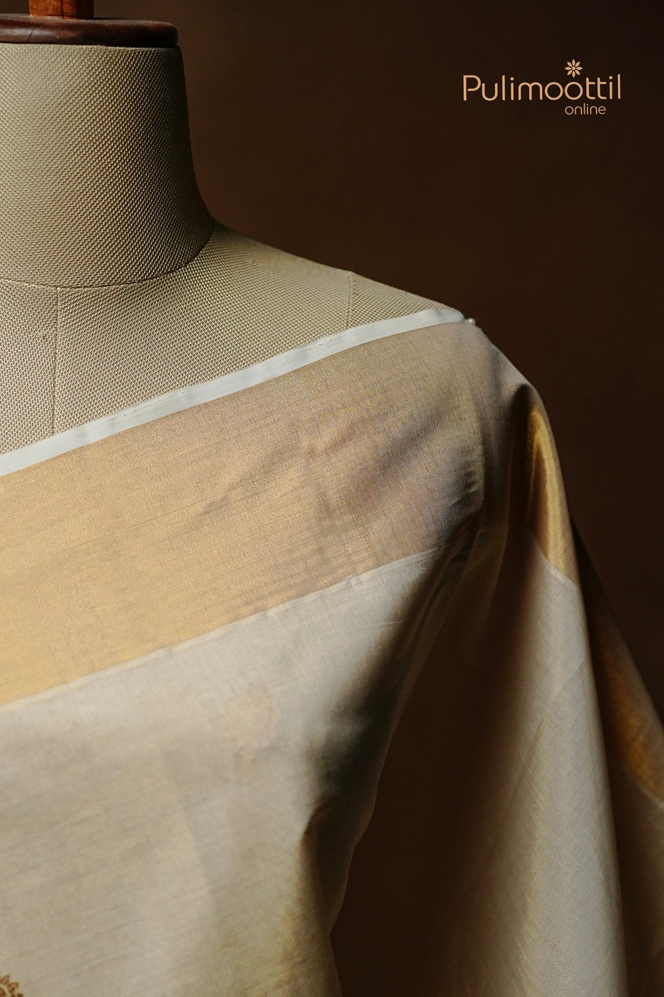Kerala Traditional Golden Tissue Handloom Set Saree