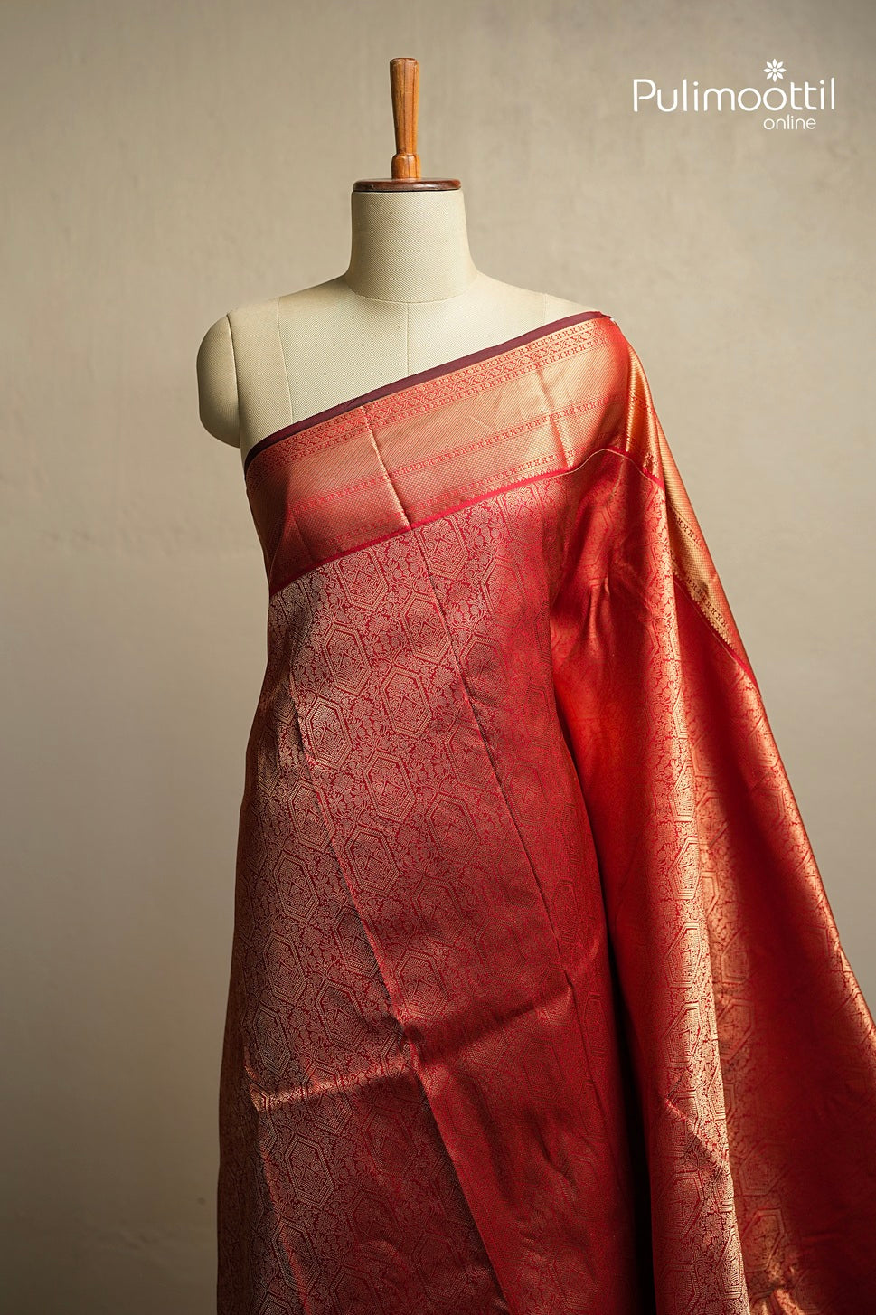 Chilli Red Colour Kanchipuram Brocade Wedding Saree