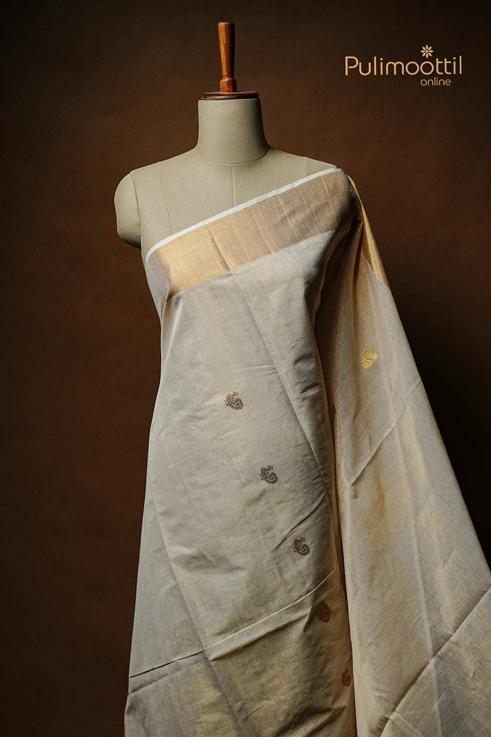 Kerala Traditional Golden Tissue Handloom Set Saree