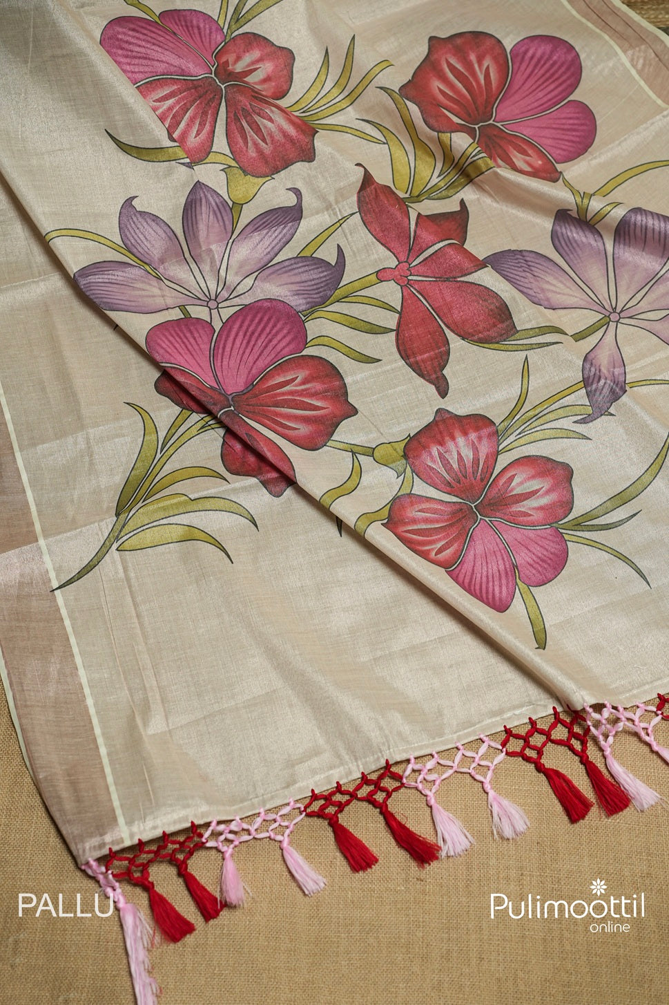 Kerala Traditional Rose Gold Set Saree