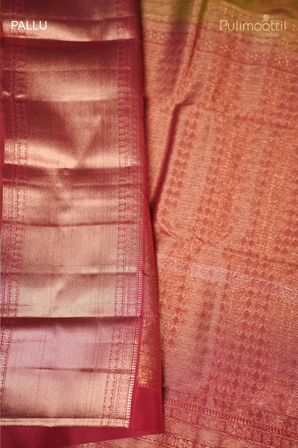 Reddish Green Colour Kanchipuram Soft Silk Saree.