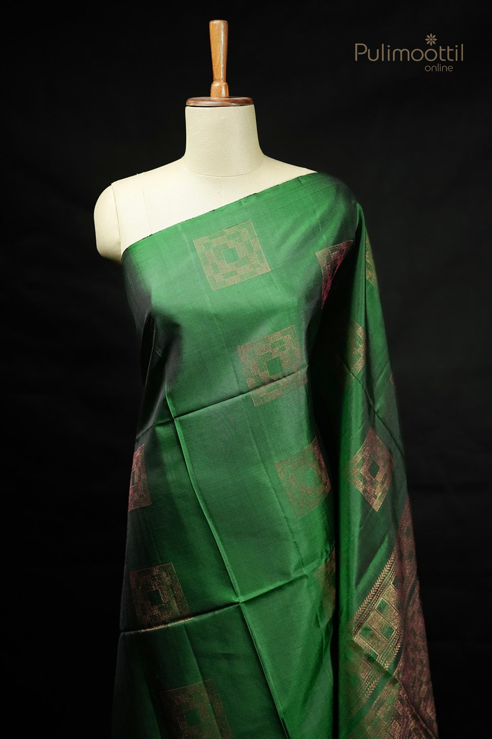 Bottle Green Colour Kanchipuram Soft Silk Saree