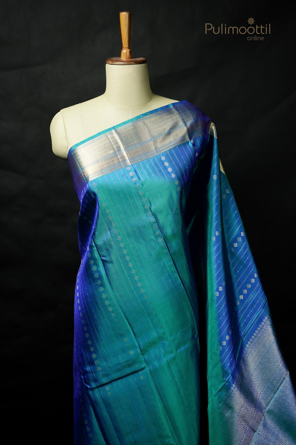 Sky Blue Colour Kanchipuram Soft Silk Saree.