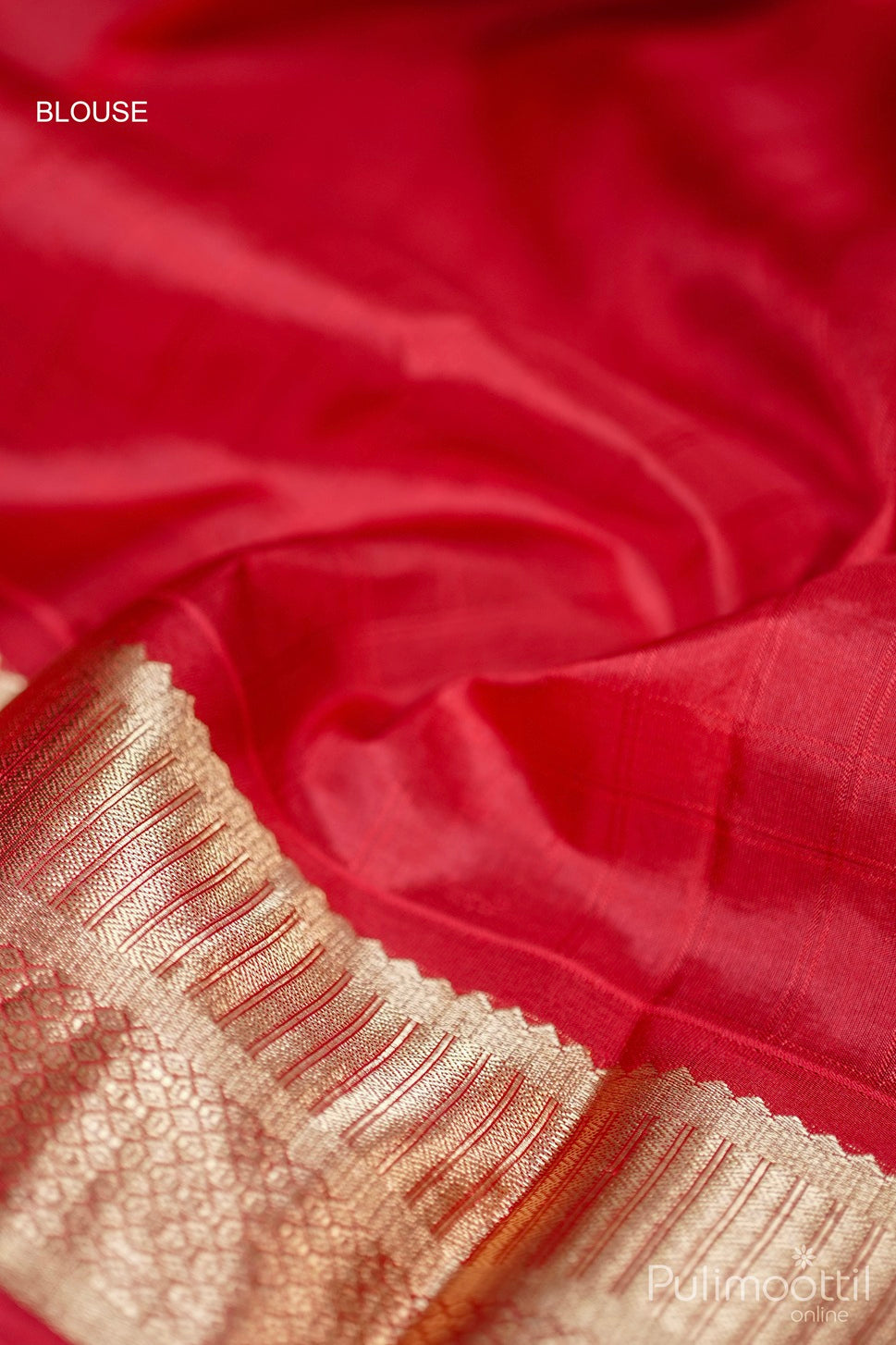 Dark Green Colour Kanchipuram Traditional Saree.