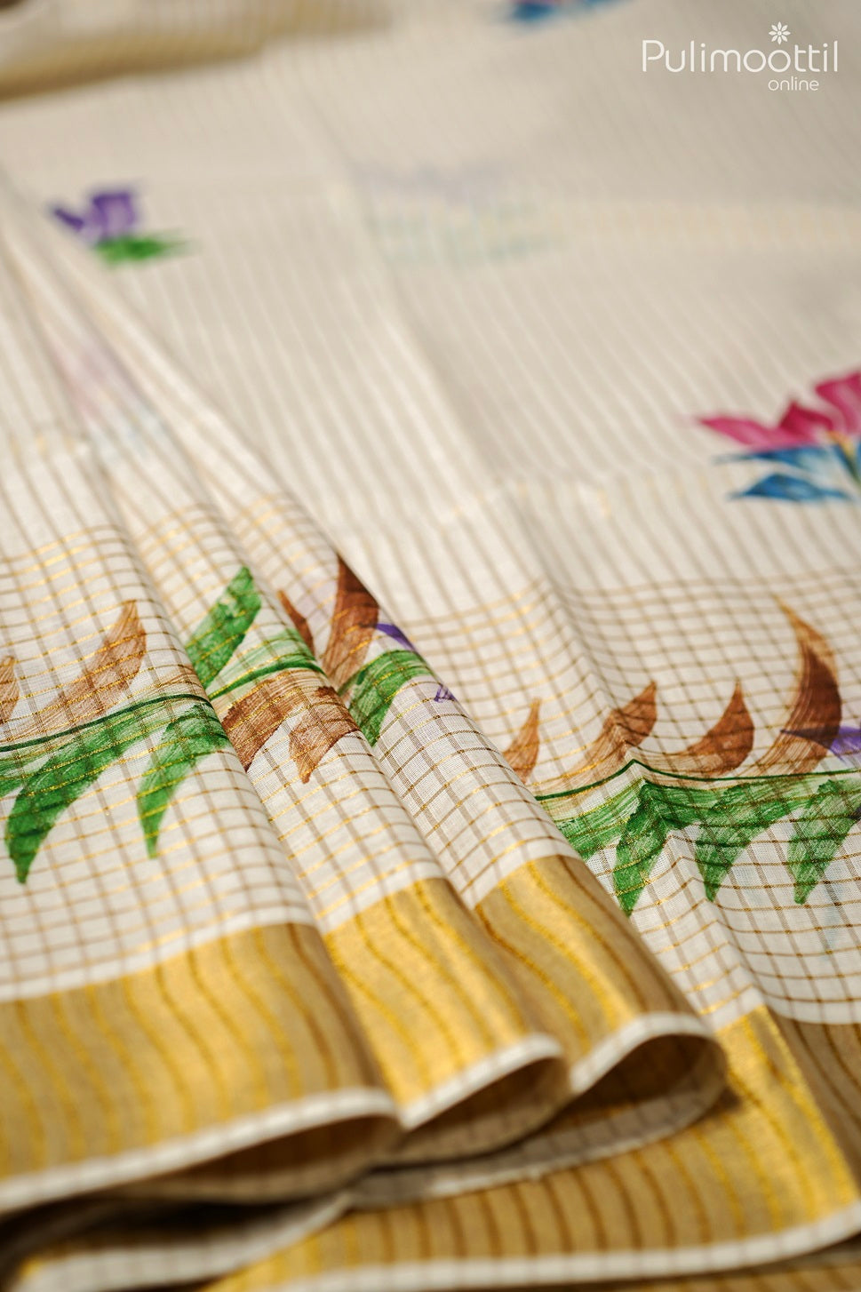 Cream Colour Kerala Cotton Free Hand Painting Saree.