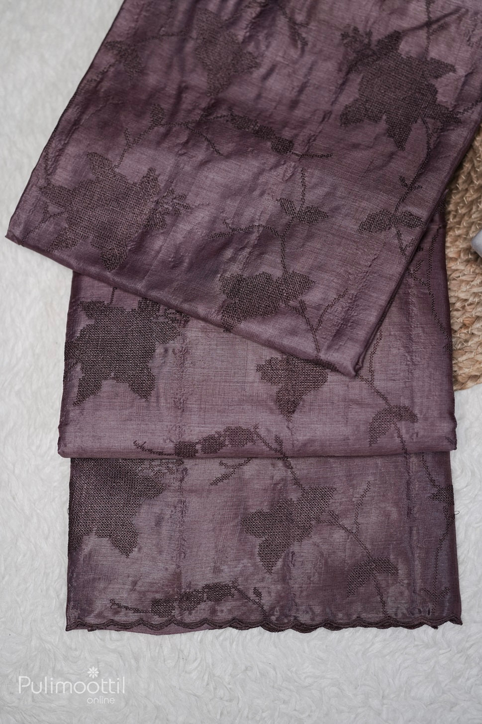 Salsa red Colour Cross-Sketch Tussar Silk Saree