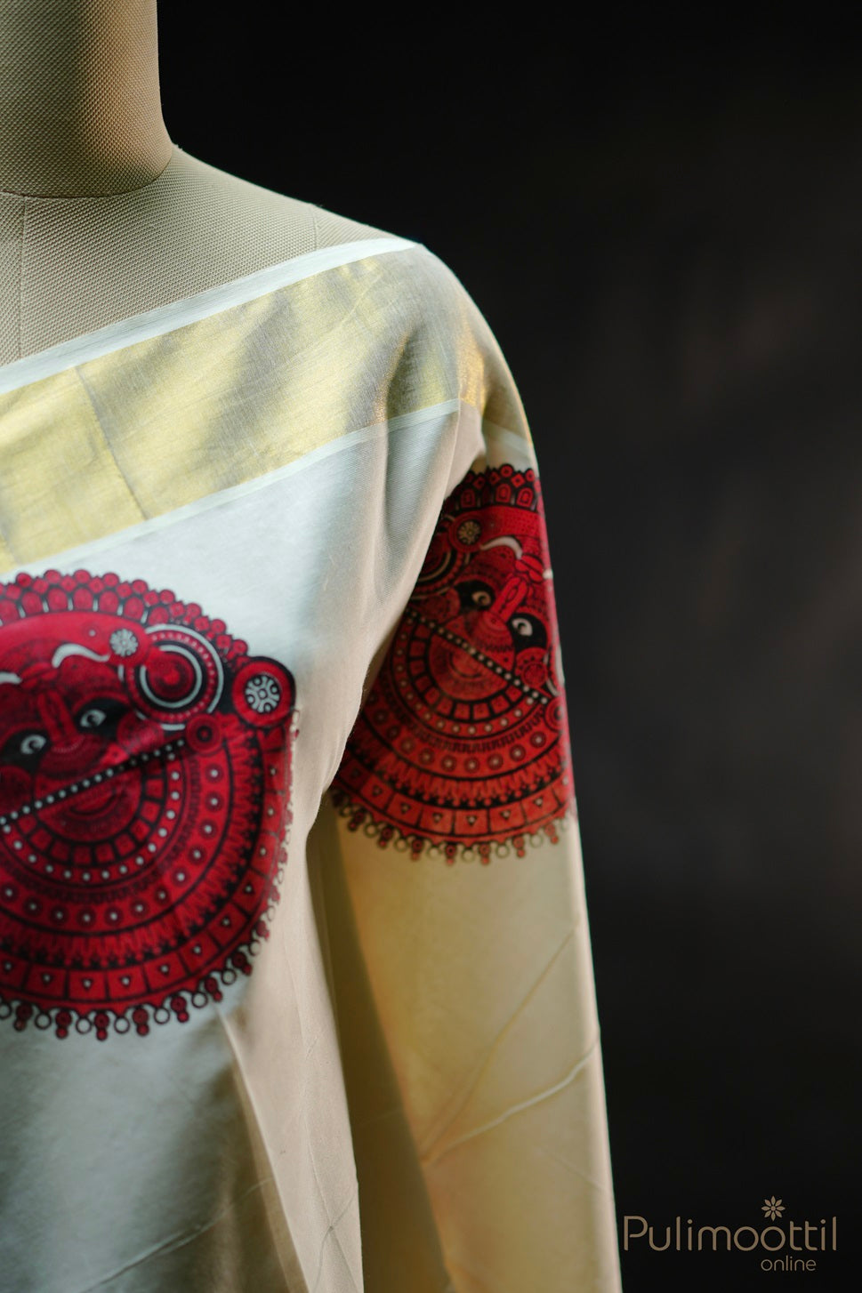Kerala Traditional Cream Colour Set Saree.