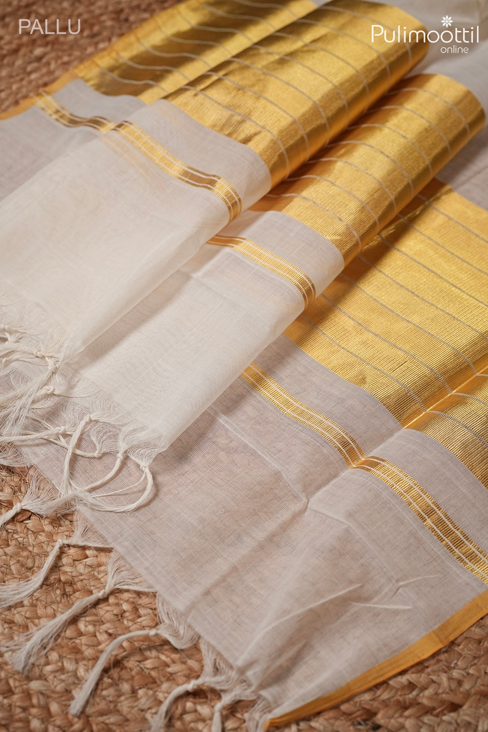 Off white color Kerala traditional handloom set saree
