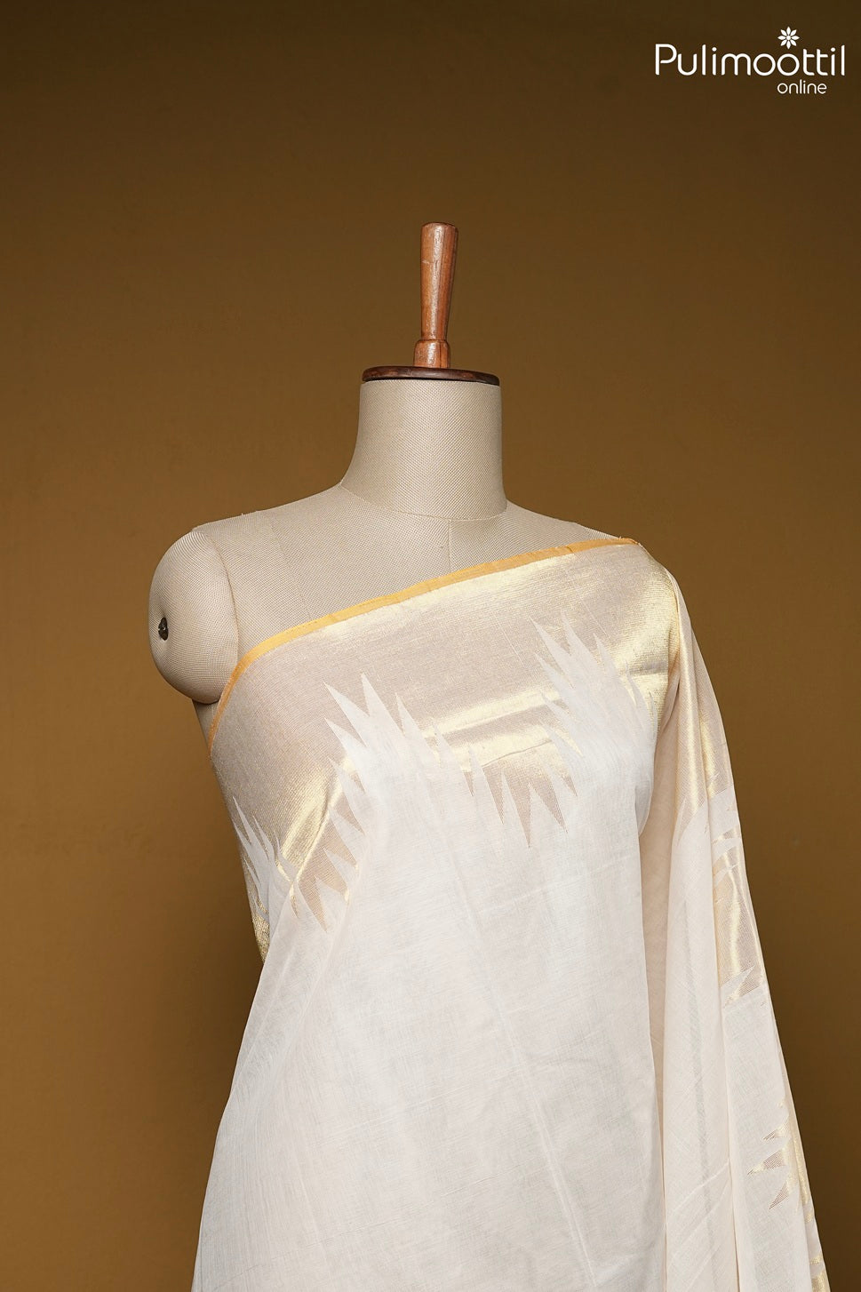 Off white color Kerala traditional handloom set saree