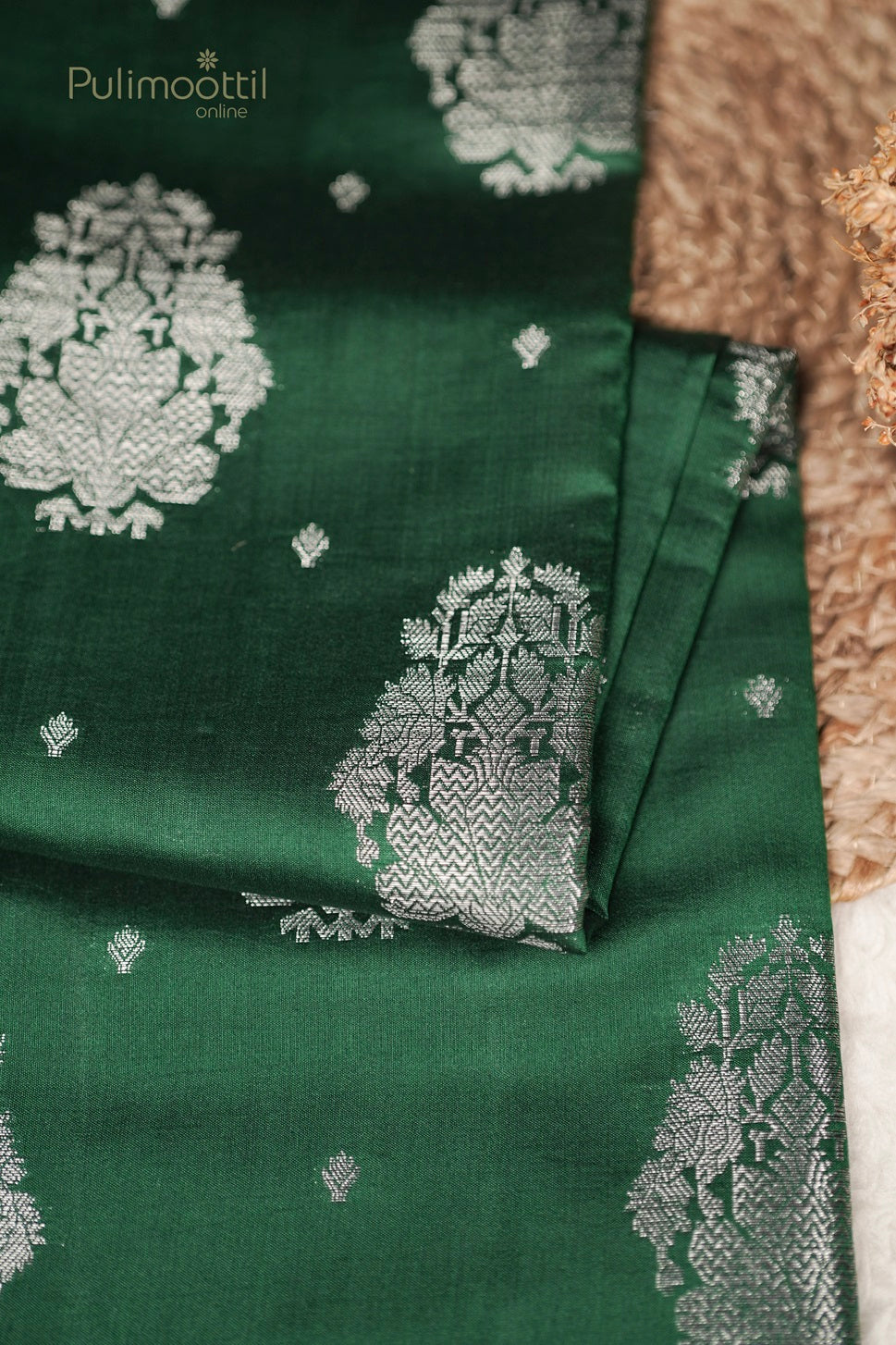 Bottle Green Colour Chiniya Silk Saree