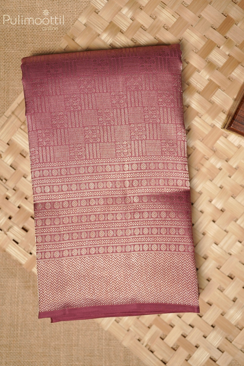 Pastel Onion Colour Kanchipuram Brocade Weding Saree