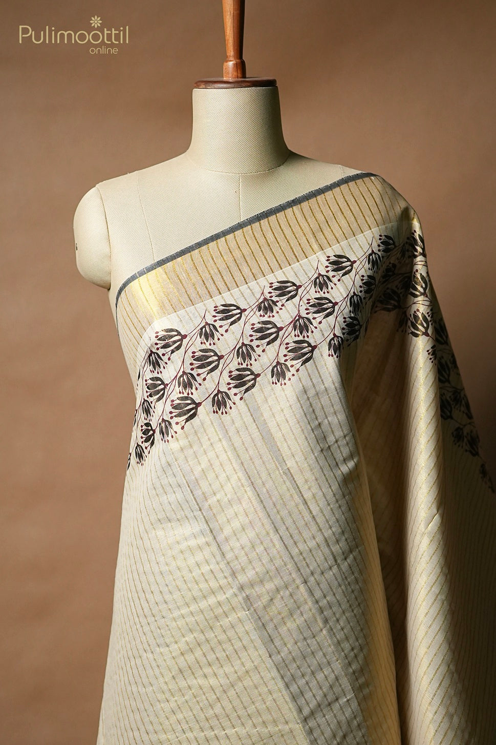 Kerala Traditional Golden Tissue Set Saree