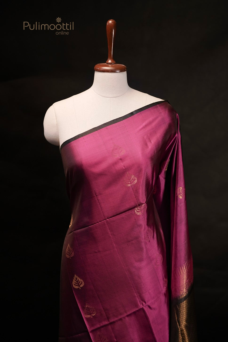Dark violet Colour Kanchipuram Saree