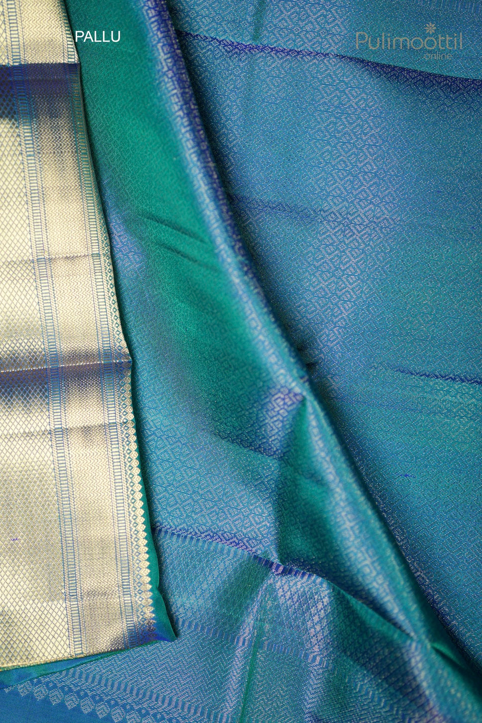 Sky Blue Colour Kanchipuram Soft Silk Saree.