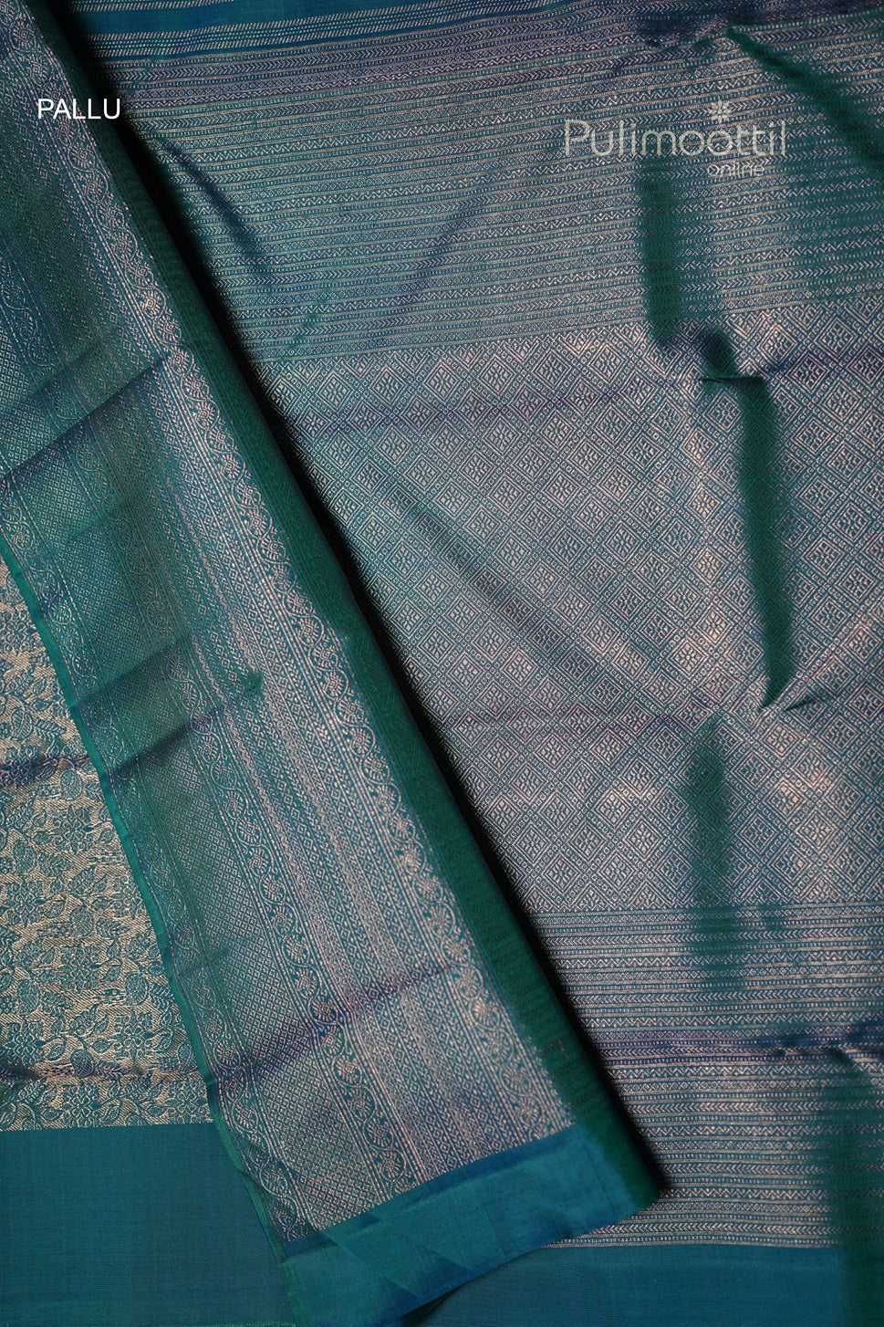 Peacock Green Colour Kanchipuram Brocade  Wedding Saree
