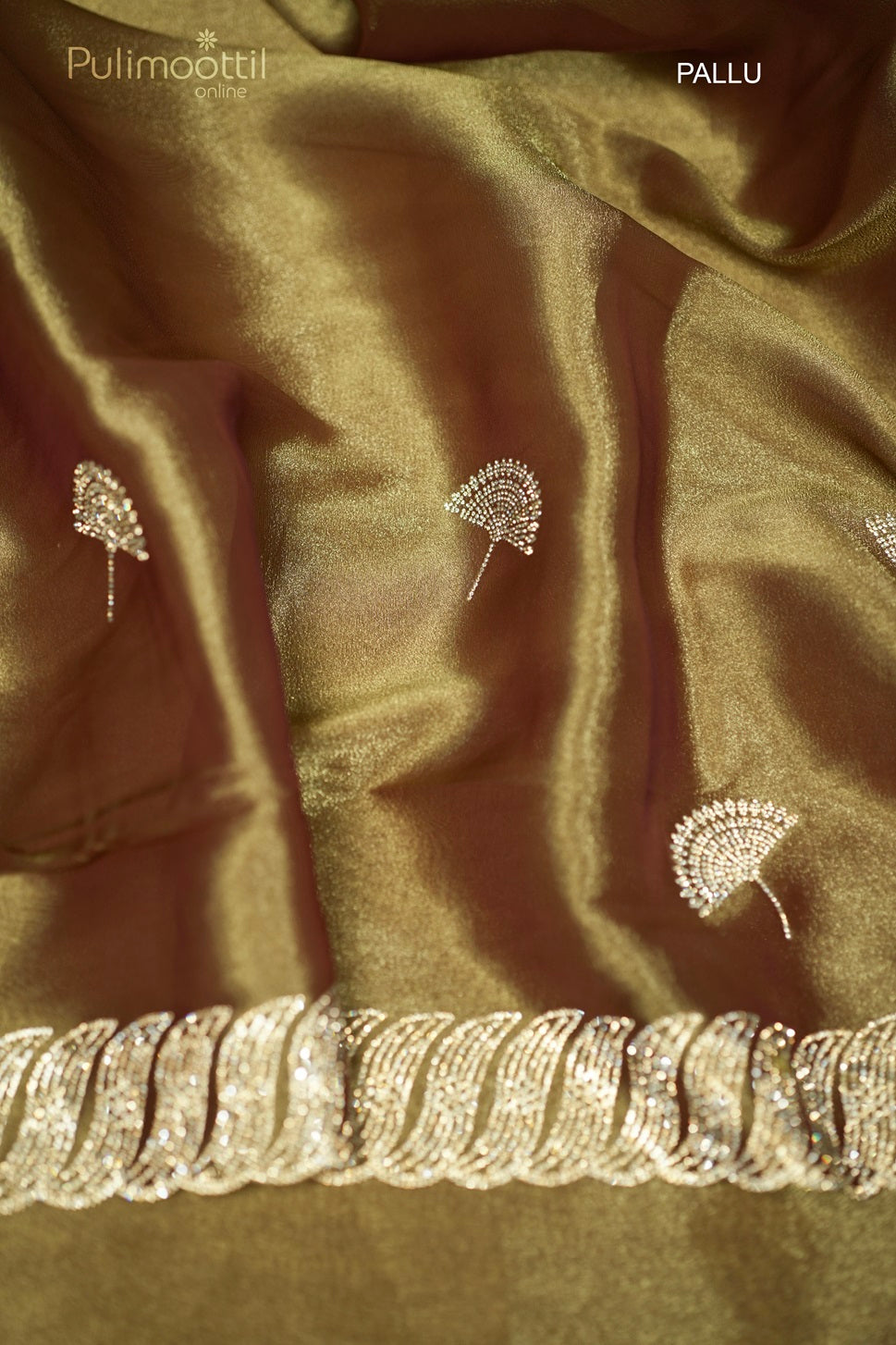 Chestnut-colored shimmer organza fancy saree