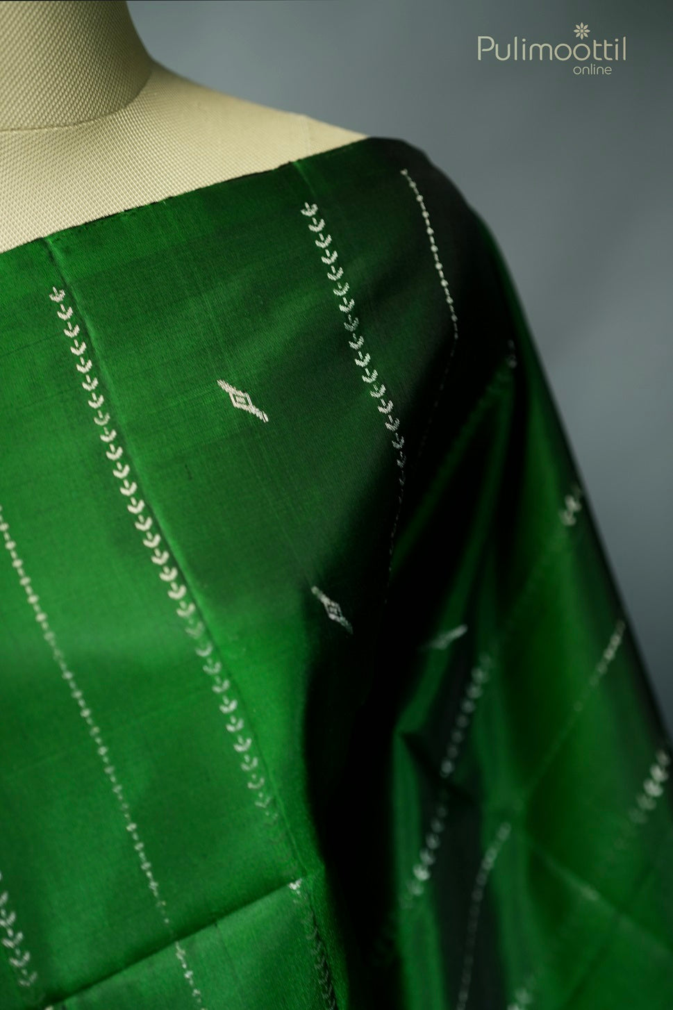 Bottle Green Colour Kanchipuram Soft Silk Saree