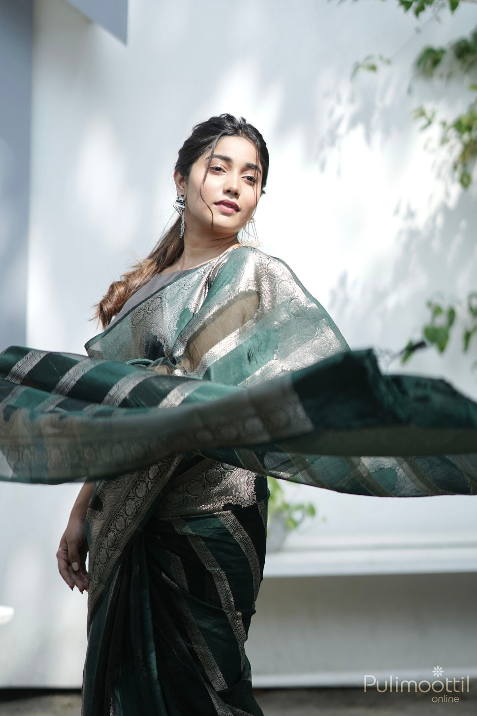 Green Colour Semi Organza Banarasi Saree