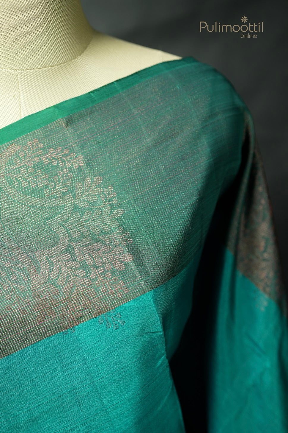 Sky Blue Colour Kanchipuram Soft Silk Saree.