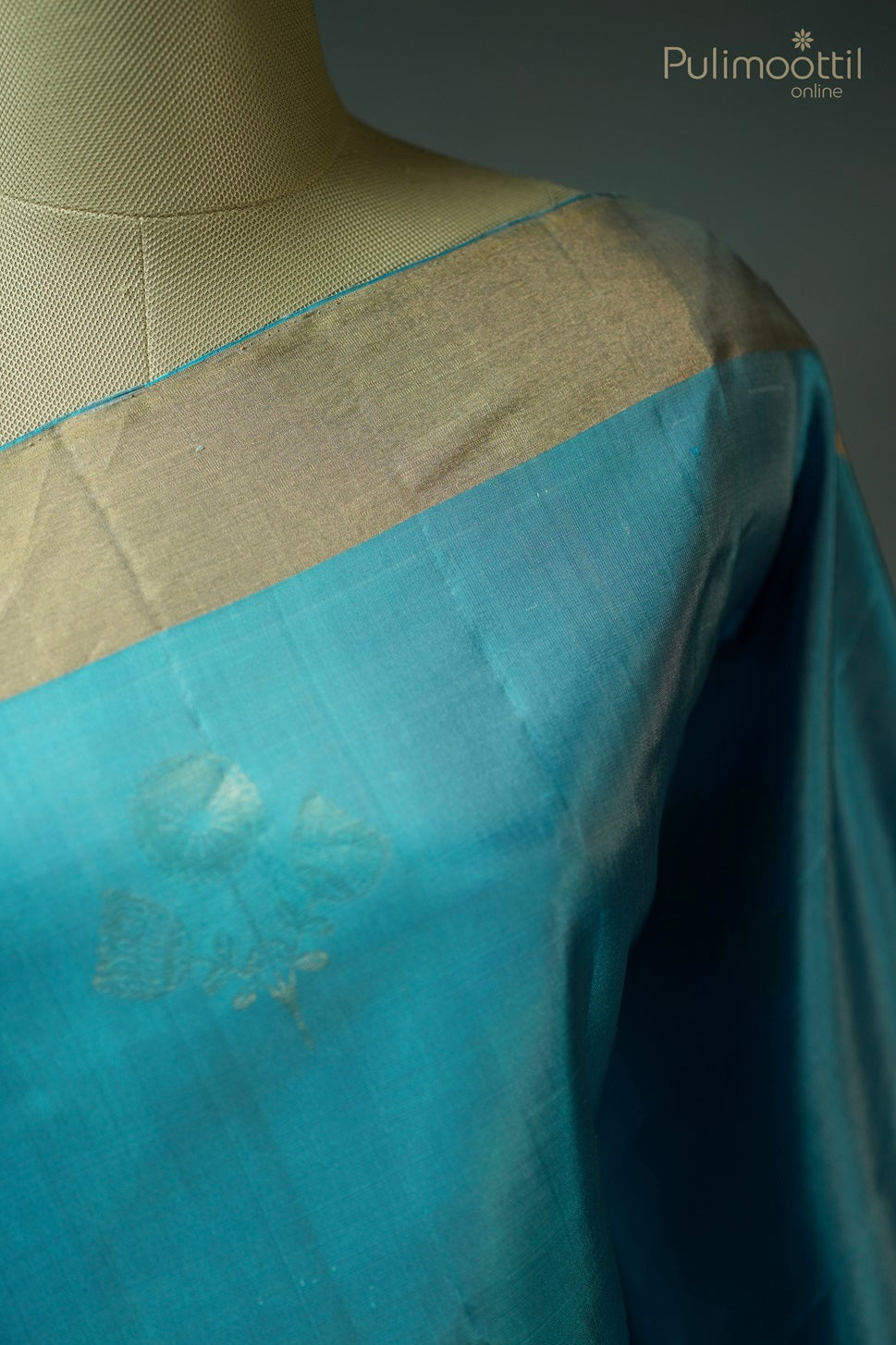 Deep Sky Blue Colour Kanchipuram Soft Silk Saree.