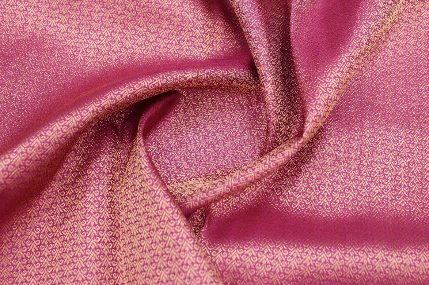 Onion Pink Colour Bridal Designer Silk Saree Pulimoottil Online