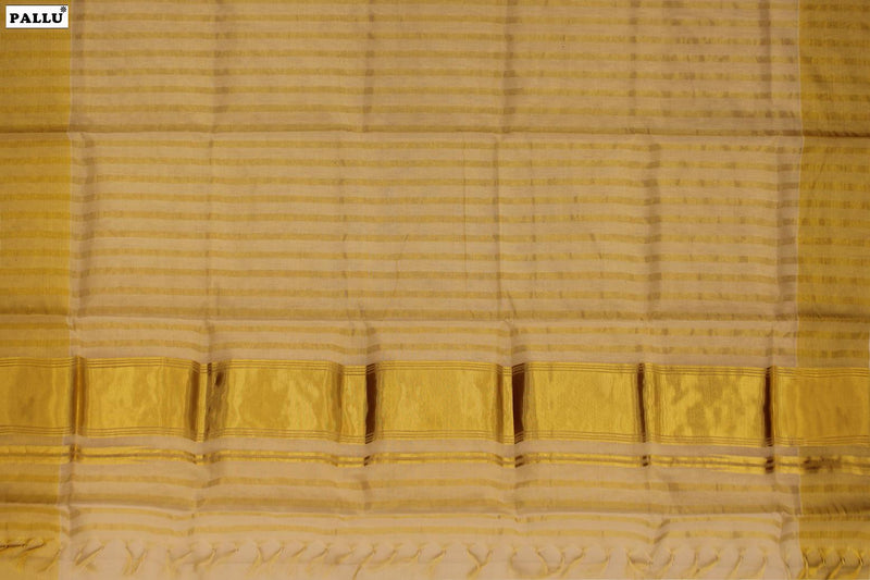 Hand-Loom Cotton Tissue Kerala Saree.