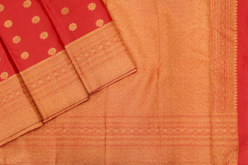 Chilly Red Colour Kanchipuram Traditional Silk Saree.
