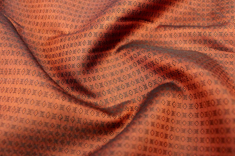 Brown Colour Traditional Kanchipuram Samudrika Silk Saree.