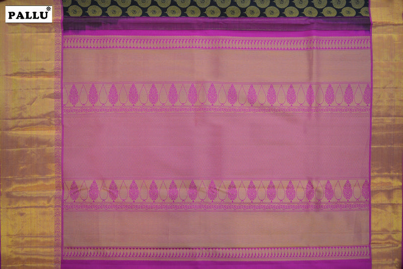 Black colour Kanchipuram Brocade Saree